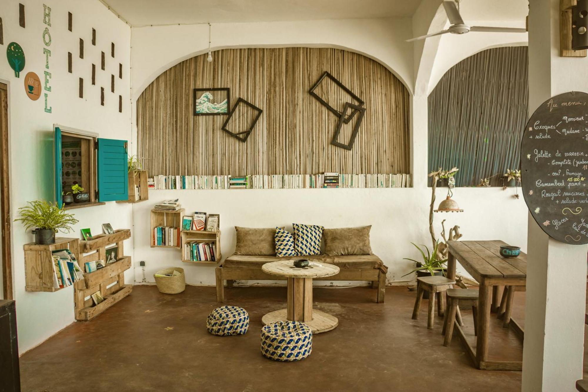 Chez Senga Otel Madirokely  Dış mekan fotoğraf